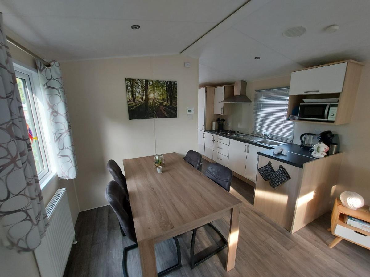 Вилла Chalet Wanama. Gelegen Op Het Vakantiepark Het Lierderholt Op De Veluwe. Бикберген Экстерьер фото